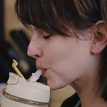 Glass Tumbler with Airtight Lid and Straw - Image 3