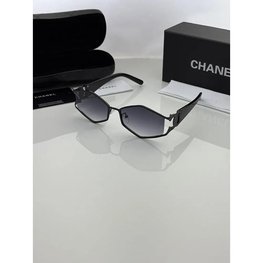 Chanel Sunglass