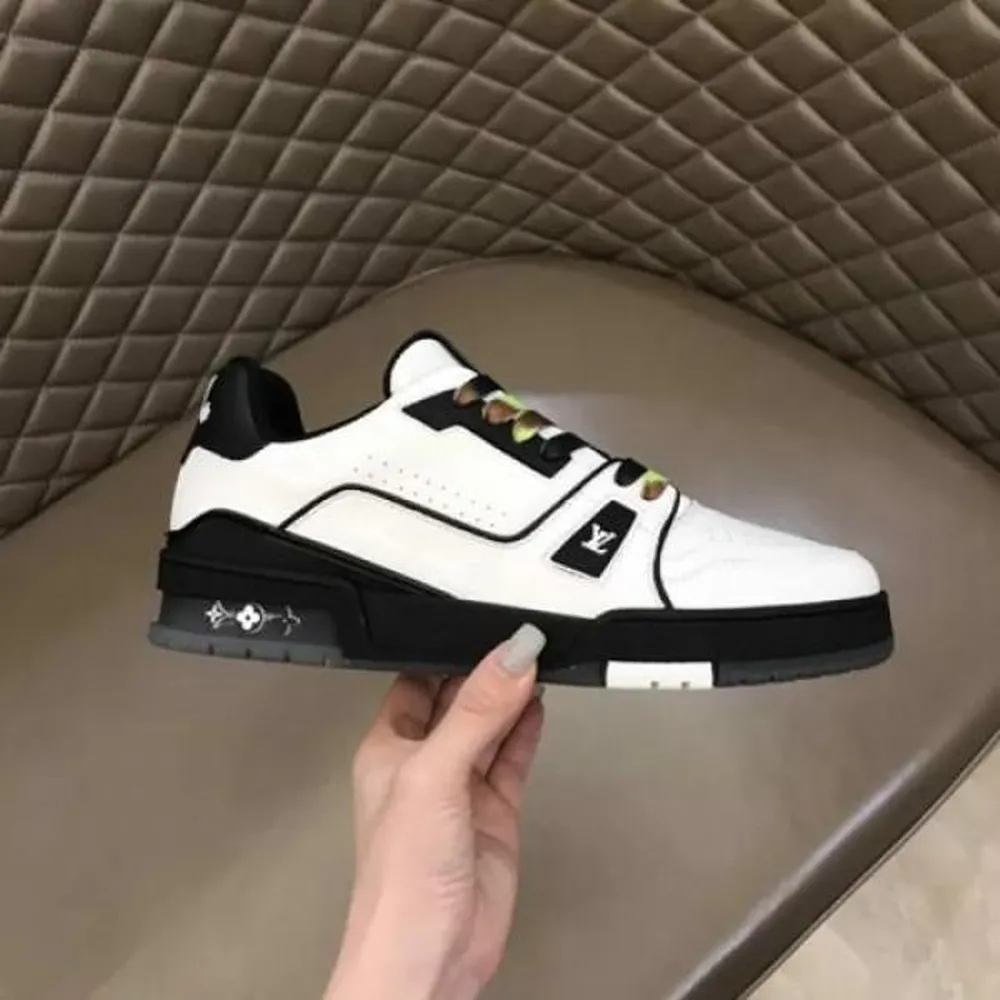 Louis Vuitton Trainer Sneaker