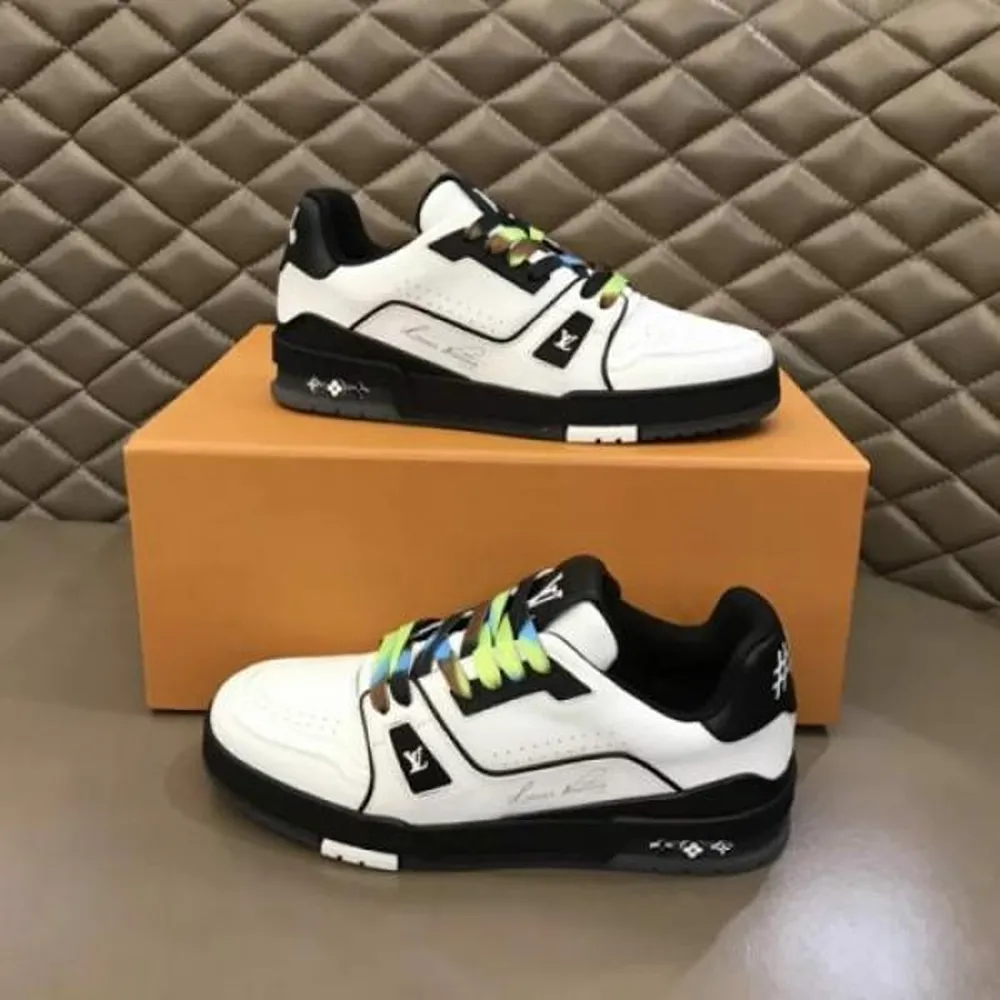 Comfortable Louis Vuitton Trainer Sneaker For Men (SW415) - Image 2