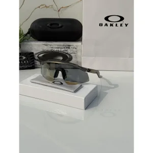 Luxurious Oakley Hydra Sunglasses Golden (SUP130)