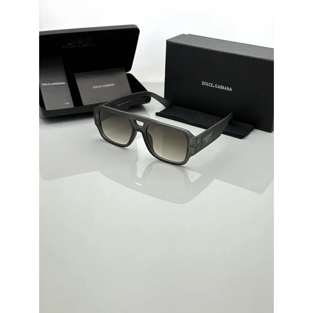 Luxurious Dolce Gabbana Sunglasses Green (SUP54)