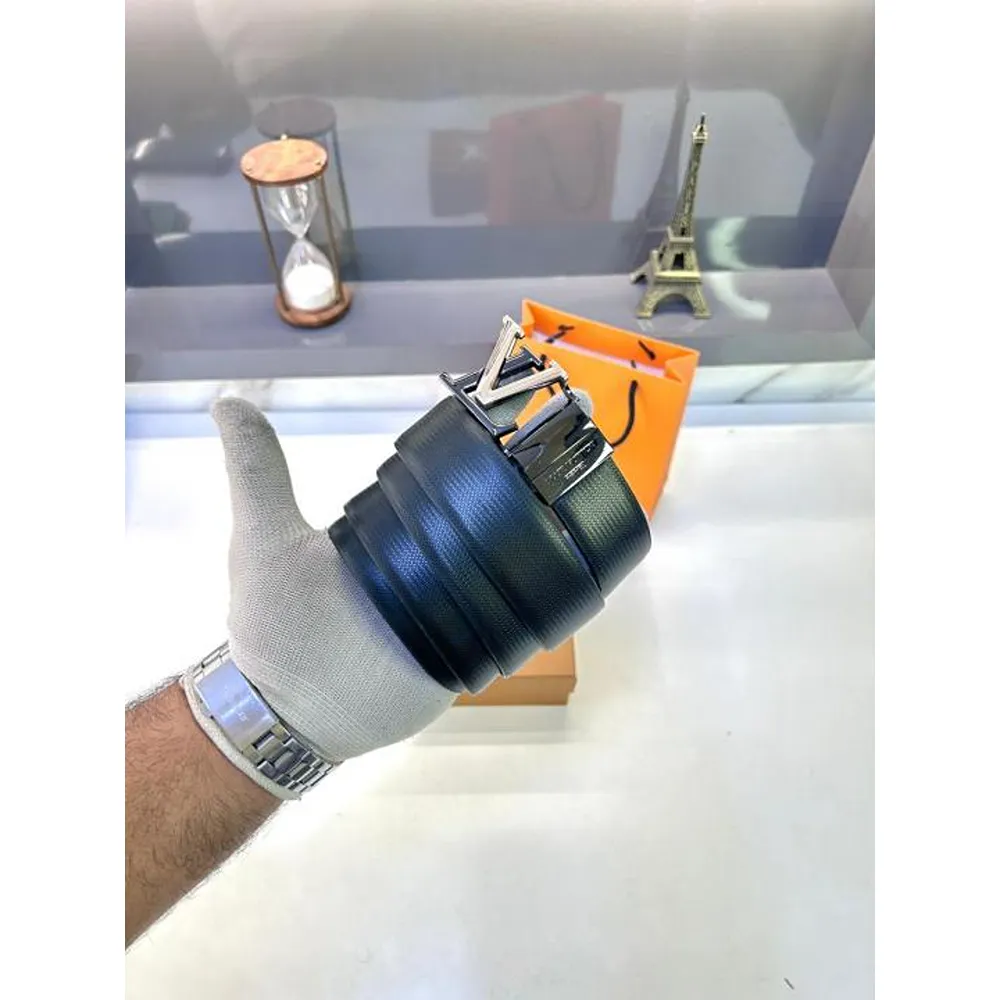 Louis Vuitton Reversible Belt